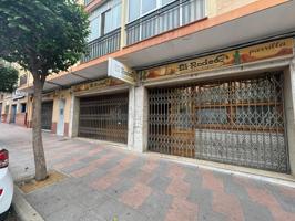 'Invierte en Ubicación: Local en Venta en Avenida Elda 92, Ideal para Cualquier Actividad' photo 0