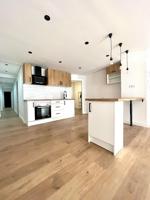 Preciosa vivienda totalmente reformada en zona Plaza Madrid junto Av. Libertad !!! photo 0