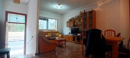 Oportunidad Única: Planta Baja con Entrada Independiente y Vistas al Palmeral photo 0