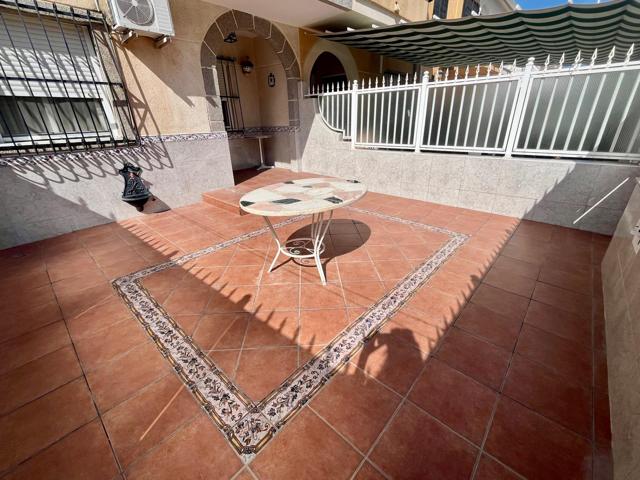 ¡QUE JOYA DE CHALET EN SANTA POLA! photo 0