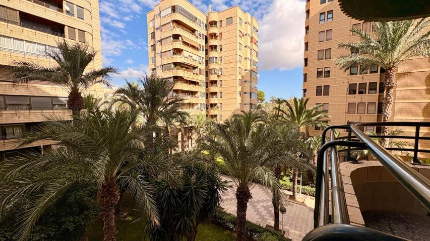 A LA VENTA PISO EN RIPOLL CON VISTAS PANORÁMICAS AL PALMERAL photo 0