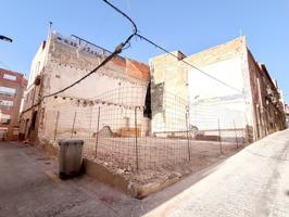 OPORTUNIDAD!!! SOLAR URBANO ESQUINA PARA CONSTRUIR CASA DE 3 PLANTAS, A 70M DE LA PLAZA DE LA CONSTITUCIÓN Y AYUNTAMIENTO, CREVILLENTE photo 0