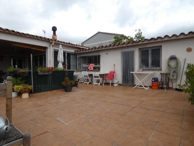 PALAFRUGELL: SE VENDE CASA CON RESTAURANTE SOBRE PARCELA DE 550 m2 photo 0