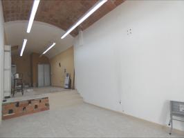 PALAMÓS: local comercial de 60 m2.apróx. en perfecto estado, con escaparate. Ideal exposición, etc.. photo 0