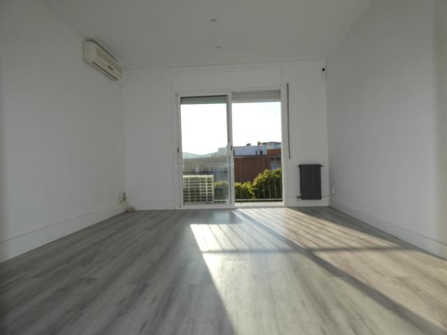 SANT FELIU DE GUÍXOLS: APARTAMENTO PARA ENTRAR A VIVIR, COMPLETAMENTE RENOVADO DE 2 HABITACIONES photo 0