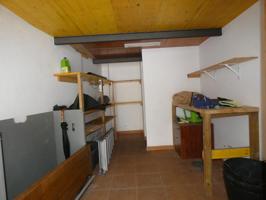 PALAMÓS: Zona Sant Joan, se vende garage cerrado de 25 m2. aprox. con aseo photo 0