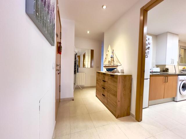 PALAMÓS: PISO PARA ENTRAR A VIVIR EN AVDA. CATALUÑA, CON ASCENSOR Y PARQUING INCLUÍDO. photo 0