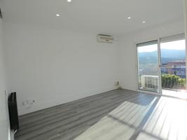 SANT FELIU DE GUÍXOLS: APARTAMENTO PARA ENTRAR A VIVIR, COMPLETAMENTE RENOVADO DE 2 HABITACIONES photo 0