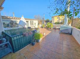 PALAFRUGELL: SE VENDE CASA CON RESTAURANTE SOBRE PARCELA DE 550 m2 photo 0