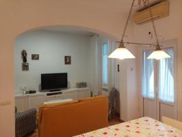 PALAMÓS: CASA CENTRICA CON PATIO DE 20 m2, CON POSIBILIDAD DE CONSTRUIR 2 PLANTAS MÁS photo 0