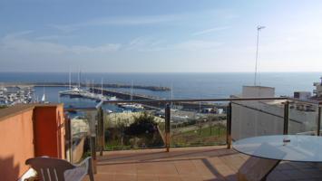 PALAMÓS: Casa adosada de pueblo de 300 m2. Con vistas a MAR y PISCINA PRIVADA. photo 0