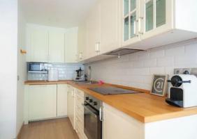 PALAMÓS: FABULOSO APARTAMENTO A POCOS METROS DEL MERCADO MUNICIPAL CON ASCENSOR photo 0