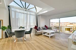 PALAMÓS: ESPECTACULAR ÁTICO DÚPLEX DE 275 M2 CON 4 HABITACIONES EN AVDA. CATALUNYA photo 0