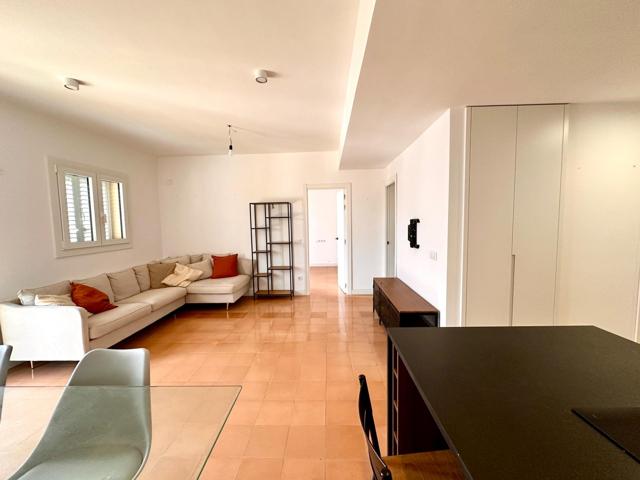 PALAMÓS: MAGNÍFICO PISO CÉNTRICO, COMPLETAMENTE RENOVADO CON SALIDA A AMPLIO BALCÓN photo 0