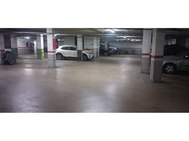 Parking en alquiler en Can Llong(08206) photo 0