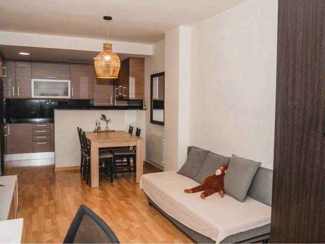 ACOGEDOR PISO-BAJOS EN SABADELL photo 0