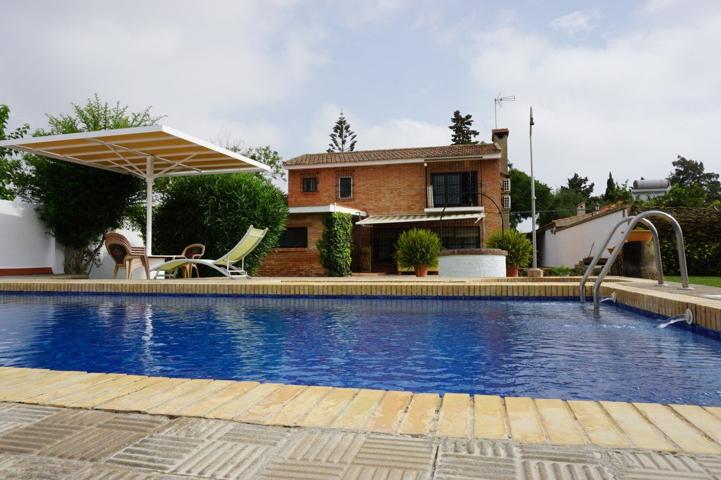 Casa En alquiler en Chipiona photo 0