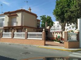 Dúplex En alquiler en Chipiona photo 0