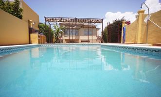 Villa En alquiler en Chipiona photo 0