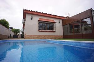 Villa En alquiler en El Puerto de Santa María photo 0