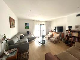 ¡OPORTUNIDAD PISO DE TRES DORMITORIOS EN PERFECTO ESTADO CON GARAJE Y TRASTERO EN PLENO CENTRO photo 0