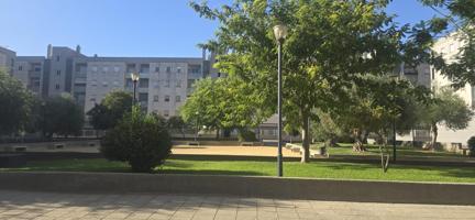 Piso En venta en La Palmera - Los Bermejales, Sevilla photo 0