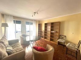 Piso En venta en Arenal - Museo - Tetuán, Sevilla photo 0