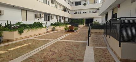 Piso En venta en Arenal - Museo - Tetuán, Sevilla photo 0