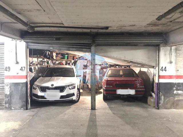 Parking En venta en Rey Emperador, León photo 0