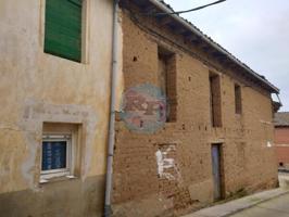 Casa En venta en Grajal de Campos photo 0