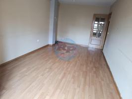 Piso En venta en León photo 0