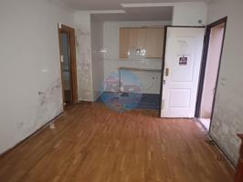 Unifamiliar Separadas En venta en Valverde de la Virgen photo 0