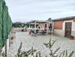 Casa - Chalet en venta en Parla de 313 m2 photo 0