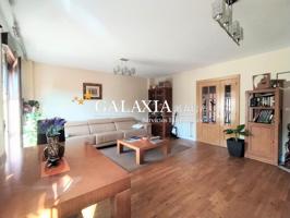 Adosado en venta en Valdemoro de 277 m2 photo 0