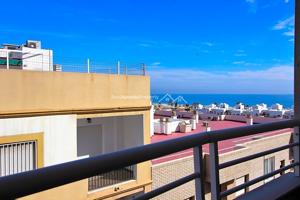 Piso en venta en Garrucha de 110 m2 photo 0