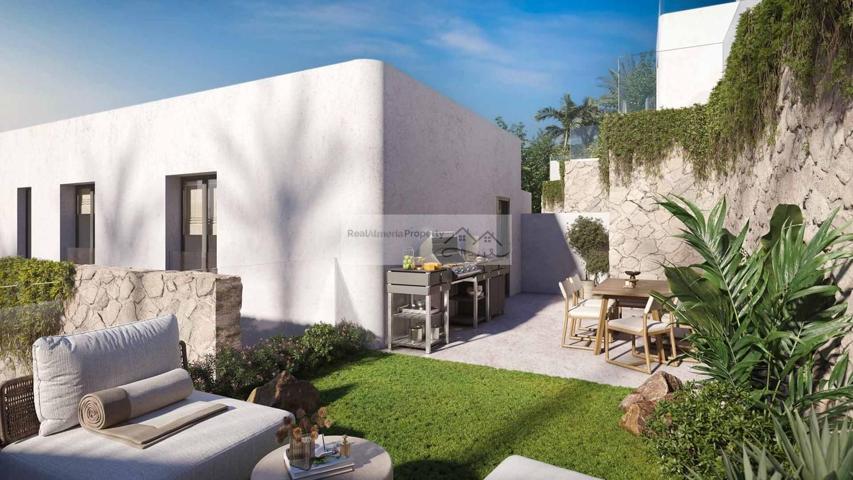 Casas adosadas en frente de la playa en Mojácar. photo 0