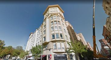 Se alquila piso de 4 dormitorios para entrar a vivir en zona San Mamés photo 0