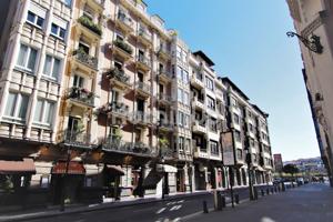 Se Vende Piso de 2 Dormitorios en Zona Zabalburu - Diputación photo 0