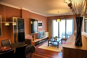 Se Alquila Amplia vivienda de 3 dormitorios y garaje directo en Zona Miribilla photo 0