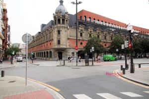 Se Vende local comercial en Zona Alhondiga photo 0