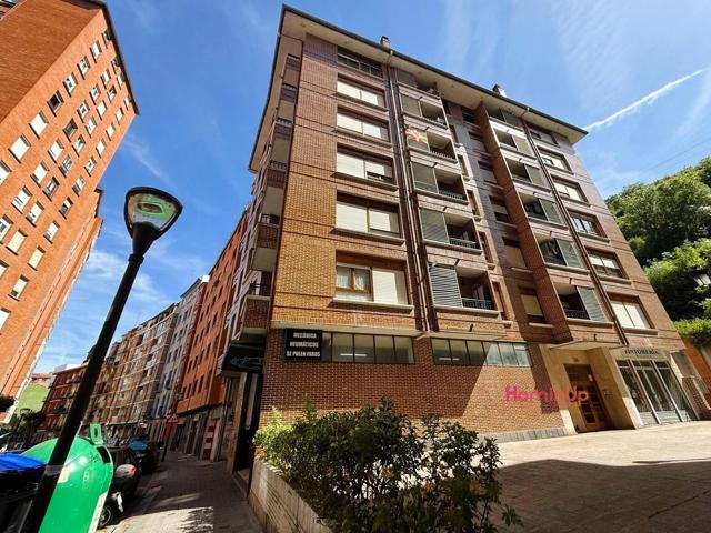Se Vende Vivienda de 3 Dormitorios y 2 Baños con Garaje Directo en Zona La Peña photo 0