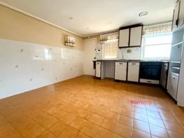 Se Alquila Apartamento Sin Amueblar En Pleno Centro De Bilbao photo 0