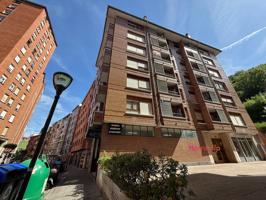 Se Vende Vivienda de 3 Dormitorios y 2 Baños con Garaje Directo, trastero y camarote en Zona La Peña photo 0