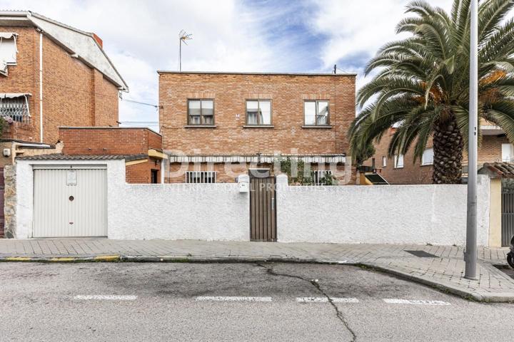 CHALET INDEPENDIENTE SEPARADOS EN DOS VIVIENDAS photo 0