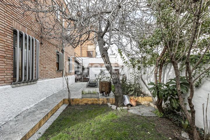 OPORTUNIDAD - CHALET INDEPENDIENTE - BUEN ESTADO - GARAJE - JARDIN photo 0