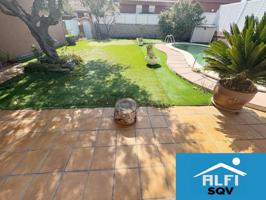 Casa en venta en Sant Quirze del Vallès photo 0