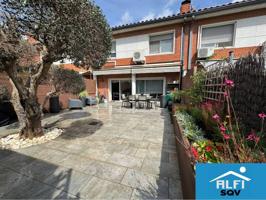 Casa en venta en Sant Quirze del Vallès photo 0