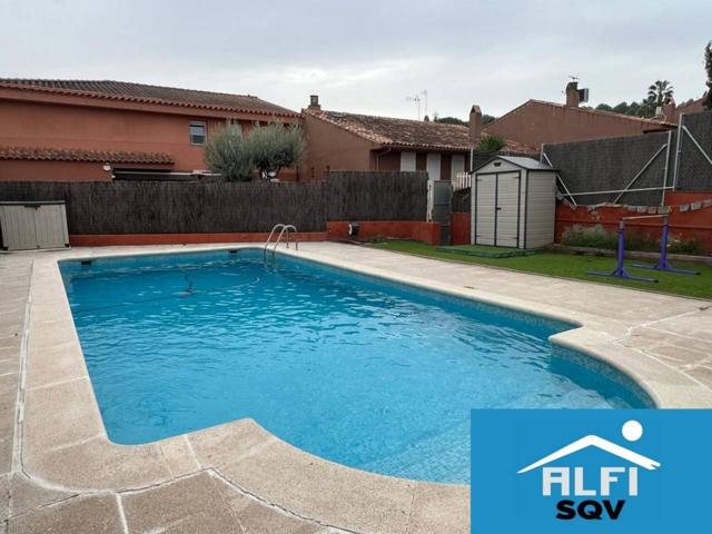 Casa en venta en Sant Quirze del Vallès photo 0