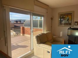 ÁTICO EN EL CENTRO CON TERRAZA photo 0