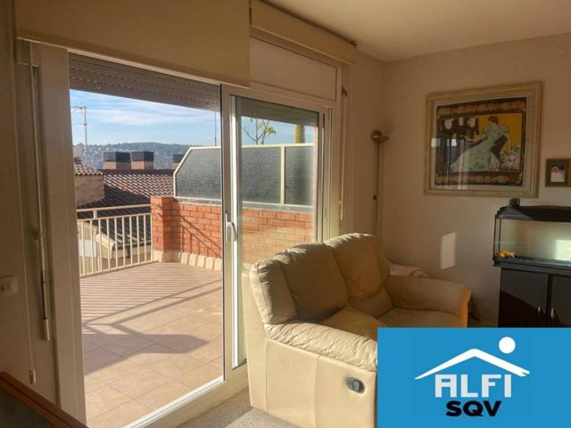 ÁTICO EN EL CENTRO CON TERRAZA photo 0